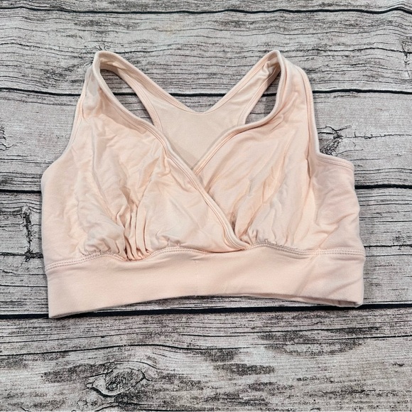 Kindred Bravely Impossibly Soft Cream Nightime Nursing Bra Size Medium - Picture 1 of 6